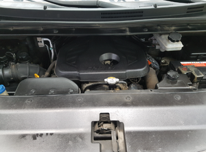 Smooth Auto 2018 para Grand Starex JU977815, Furgoneta de Pasajeros Usada, Vehículo Comercial Usado, Cómodo, Asientos de Cuero Coreanos - Product Image 2