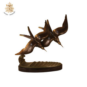 Moderne Buitentuin Decoratie Metalen Dieren Sculptuur Zingen Lied Messing Bronzen Papegaai Staande Op De Boom Standbeeld - Product Image 6