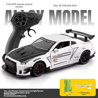 Voiture de course télécommandée 2.4G Nissan GTR 1/24 de haute qualité avec roues, modèle de voiture de sport en alliage moulé sous pression, ouverture de portes, cadeaux, collection, jouets