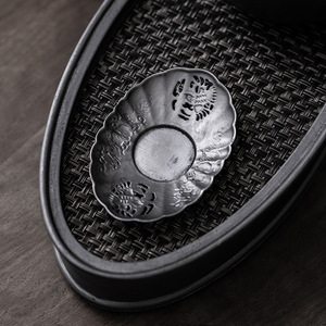 Posavasos de Estaño Huajin, Forma Irregular, Hecho a Mano, Martillado, Antideslizante, Accesorio para la Ceremonia del Té, para Uso en la Hora del Té - Product Image 1