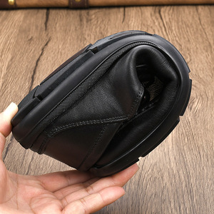Mocassins en cuir véritable pour hommes, bout rond, à enfiler, souples, plats, décontractés, couleur unie, avec boucle, collection printemps - Product Image 3