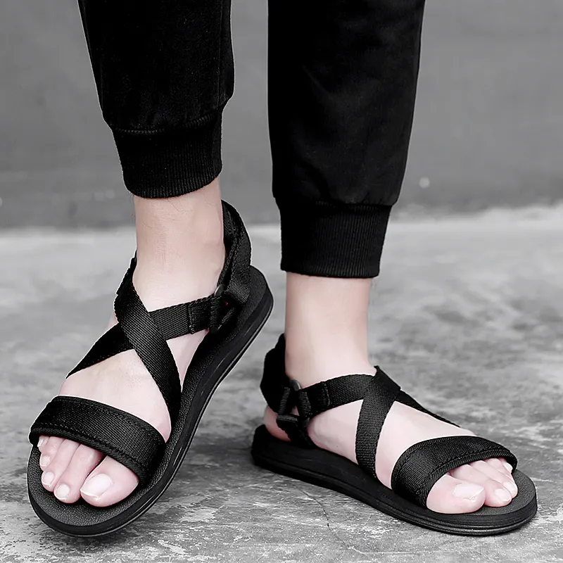 Wholesale Gents Outdoor Cork Footwear Casual Black Strap Pu Leather Flat Sandals Men Popular Fashion Custom Print