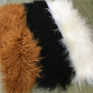 Tappeto in Pelliccia di Pecora Mongola a Pelo Lungo e Riccio, Vari Colori, Retro in Morbida Pelle Scamosciata, 100% Lana d'Agnello Mongola per Abbigliamento e Auto - Product Image 1