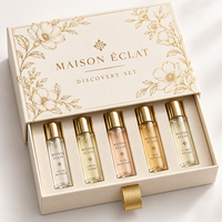 Boîte d'emballage en carton rigide avec tiroir, motif floral et ruban de tirage pour coffret découverte de parfums personnalisés en gros avec logo, pour 5 flacons