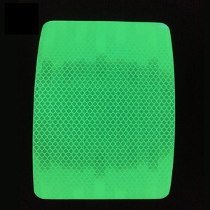Foglio di plastica riflettente e bagliore al buio - Product Image 2