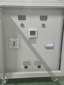 Convertisseur de fréquence monophasé 220V vers triphasé 220V 380V 40KW 80KW Variateur de fréquence - Product Image 5
