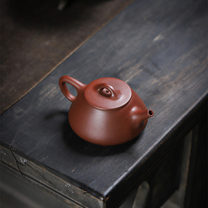 ชุดกาน้ำชาเซรามิกมินิสีม่วงสุดหรู ดีไซน์แบบเล่นได้ด้วยปลายนิ้ว ทนทานและเป็นมิตรกับสิ่งแวดล้อม พร้อมอุปกรณ์เสริม - Product Image 3