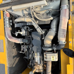 Mini-excavatrice chenillée XCMC XE55D de 5,5 tonnes, modèle 2018, 90 % d'occasion, avec godet de 0,2 m et pompe hydraulique, à prix abordable, fabriquée en Chine - Product Image 5