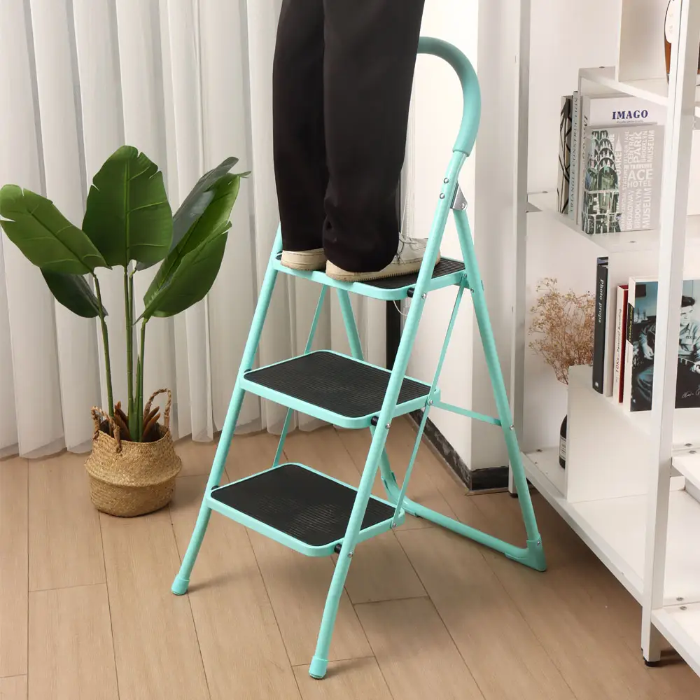Goedkope Prijs 3 Stap Plastic Ladders Thuisgebruik Klapstoelladder Staal Zware Ladder Duurzame Opvouwbaarheid Opstapladders