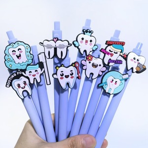 Stylo d'infirmière en gros avec accessoires de médecin stylo à <span class=keywords><strong>colle</strong></span> de dents de dessin animé mignon pour infirmière <span class=keywords><strong>dentiste</strong></span> Promotion cadeau du personnel médical - Product Image 4
