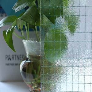 Verre partenaire 6mm Obscur Nashiji Pattern Wire Mesh Verre de sécurité résistant à la chaleur Verre filaire ignifuge - Product Image 4