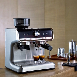 Cafetera de 1 Grupo, Máquina de Café de Granos a Taza, Comercial, de Mostrador, Afilador de Cuchillos Cónico, Máquina Automática de Capuchino - Product Image 4