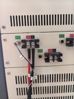 Armoire de test d'âge des cellules au lithium SPTX 100V 30A 60A 100A 120A pour la capacité de charge et de décharge des batteries