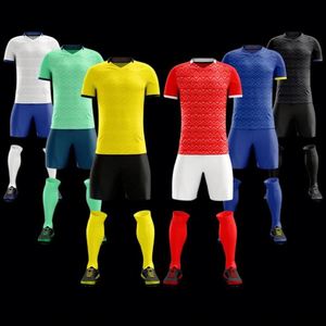 Conjunto de Camiseta de Fútbol Retro Personalizada - Ropa Deportiva de Poliéster para Entrenamiento - Product Image 2