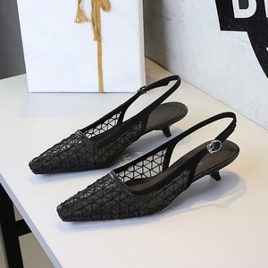 Chaussures pour femmes à talons bas, bout pointu, en maille ajourée, tendance - Product Image 3