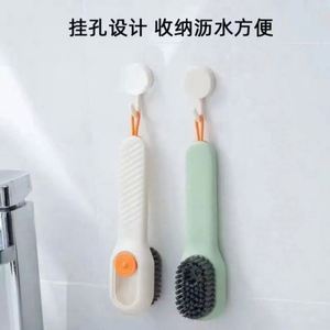 Brosse de nettoyage en plastique à long manche en acier pour la maison avec poils en nylon et distributeur de savon, brosses à récurer pour le nettoyage liquide - Product Image 5