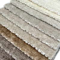 Tissu de chenille de polyester de velours de peluche de Wejoy 530GSM pour la tapisserie d'ameublement de meubles d'hiver