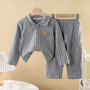 Vêtements de maison pour enfants, nouvelle collection automne/hiver, pyjamas à carreaux à col rabattu pour garçons et filles, ensemble cardigan en polaire chaud - Product Image 2