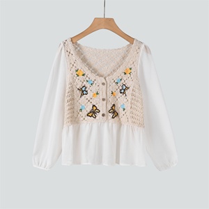 Blus Rajut Boho Chic Berkelanjutan - Atasan Buatan Tangan Artisanal - Busana Musim Panas Butik - Product Image 2