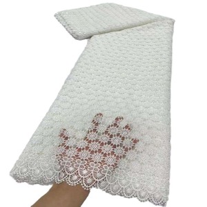Voile suisse africain Dentelle <span class=keywords><strong>de</strong></span> coton Vêtements <span class=keywords><strong>de</strong></span> <span class=keywords><strong>mariage</strong></span> traditionnels brodés Jupe pour femmes Dentelle <span class=keywords><strong>de</strong></span> coton <span class=keywords><strong>de</strong></span> couleur assortie Afrique - Product Image 3