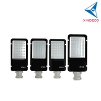 Lampadaire LED Adaptatif Série Classique XINDECO 30W-150W IP65 Étanche en Aluminium XD-LD9011 3000-6500K pour Éclairage Public Garantie 5 Ans Fabriqué en Chine