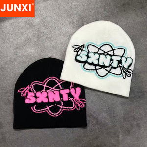 Beanie produsen khusus seluruh cetak Jacquard Cuffless topi tengkorak musim dingin kupluk pria dengan logo kustom - Product Image 3