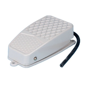 SPST interrupteur au pied interrupteur de commande de verrouillage 10A 250v AC étanche pédale d'alimentation électrique interrupteur au pied pour amplificateur - Product Image 1