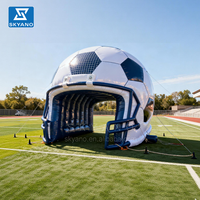 Tunnel géant gonflable en forme de casque de football, arche d'entrée gonflable pour événements sportifs et publicité