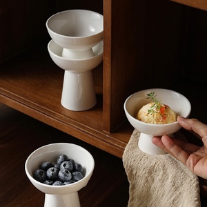 Bols à collation en céramique impériale sur pieds hauts pour la maison, l'hôtel, le restaurant, pour fruits, fruits secs, glaces et bâtonnets glacés - Product Image 2