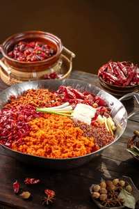 เครื่องปรุงรสฐานกระติกน้ำร้อน Mala ของจีนจำนวนมากผสมกับพริกไทยและน้ำซุปในมณฑลเสฉวน - Product Image 2