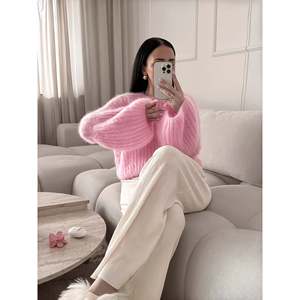 Suéter rosa de manga farol acanalado para mujer, talla S, top de punto suave - Product Image 2