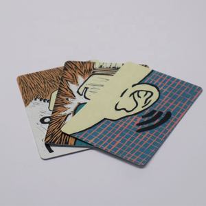 ชุดการ์ดเกมขนาดไพ่โป๊กเกอร์พิมพ์แบบกำหนดเองทั้งสองด้านพร้อมเคลือบลามิเนตแบบพิเศษกล่องด้านบนและด้านล่าง - Product Image 5