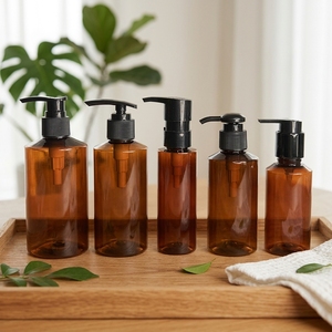 Bouteille de Shampoing de Luxe pour Animaux de Compagnie – Emballage Haut de Gamme pour Soins Capillaires – Flacon et Contenant en Plastique avec Pompe pour Produits Capillaires - Product Image 1