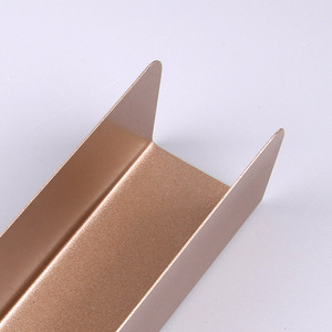 เครื่องตัดคุกกี้รูปตัวยูแบบไม่ติดกระทะ แม่พิมพ์สี่เหลี่ยมสำหรับทำคุกกี้ สีเทาทอง ใช้กับเตาอบได้ บรรจุแยกชิ้น - Product Image 3