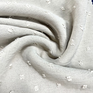 <span class=keywords><strong>Tissu</strong></span> en <span class=keywords><strong>lin</strong></span> et viscose 70/30 de haute qualité, lavé aux enzymes, à pois suisses, gris clair, pour chemisiers en <span class=keywords><strong>lin</strong></span> pour femmes et ensembles 2 pièces - Product Image 3