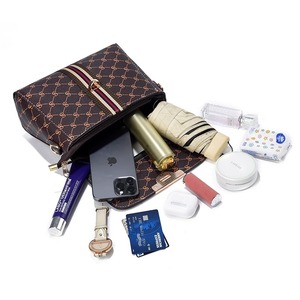 Borsa da donna 2024 nuova versione coreana di quest'anno, popolare borsa a tracolla quadrata con fiori antichi, borsa a tracolla singola - Product Image 5