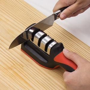 Aiguiseur de couteaux 4 en 1, aiguiseur de ciseaux et de couteaux pour la cuisine - Product Image 3