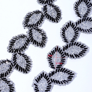 New Leaf Rhinestone Chuỗi Hot Sửa Chữa Bling Nhựa Rhinestone Trim Sticker Cho DIY Thủ Công Quần Áo Trang Trí - Product Image 4
