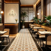 Ensemble de salle à manger moderne pour restaurant, chaise en rotin plastique nordique avec table en marbre et pieds en métal