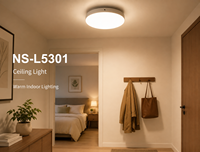 Suspension LED en métal avec globe en albâtre, luminaire nordique moderne et épuré, blanc chaud, petite taille, pour salon et projets.