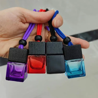 Diffuseur d'huiles essentielles pour voiture, flacon en verre miniature de 8 ml avec bouchon noir