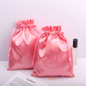 2024 Thiết Kế Mới Màu Hồng Satin Tóc Mở Rộng Bao Bì Túi Quà Tặng Tái Sử Dụng Biểu Tượng Tùy Chỉnh In Đồ Lót Lưu Trữ Lụa Pouch - Product Image 1