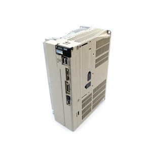Servoaccionamiento Original Yaskawa Servopack SGDV-8R4D11A, Servopack Yaskawa SGDV-8R4D11A020000, Variador de Frecuencia - Product Image 3