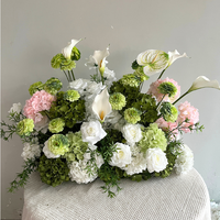 Nouvelle Arrivée Boule de Fleurs Artificielles Vertes, Blanches et Roses pour Décoration de Centre de Table de Mariage, Événements et Fêtes Printemps-Été