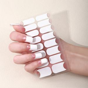 En gros 3D Auto-Adhésif Gel Ongles Wraps Vente à Chaud Polonais <span class=keywords><strong>Film</strong></span> Ongles Autocollants Pleine Couverture <span class=keywords><strong>De</strong></span> Noël Bronzage Laser En Plastique - Product Image 5