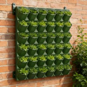 Jardin vertical <span class=keywords><strong>de</strong></span> pared verde <span class=keywords><strong>de</strong></span> diseño simple, maceta <span class=keywords><strong>de</strong></span> plástico con autorriego y sistema <span class=keywords><strong>de</strong></span> irrigación por goteo. - Product Image 2