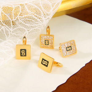 Boucles d'oreilles simples pour femmes, à clipser, étanches, plaquées or 21 carats, zircon, pour un usage quotidien - Product Image 6