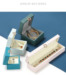 Caja de Joyería de Terciopelo Azul y Cuero PU al por Mayor, con Logotipo Personalizado, Mini Estuche de Lujo para Exhibición de Anillos y Collares, ¡Gran Venta! - Product Image 2