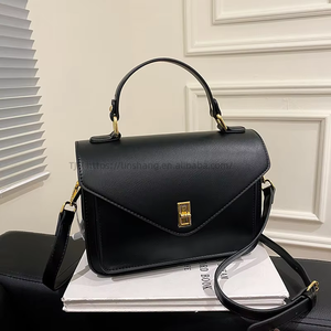 Hot Selling High Quality Classic Women's Handbag Buckle Versatile Single Shoulder Mailman Bag Factory Direct Sales - Product Image 2