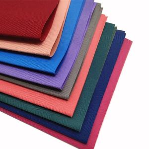 Tissu Oxford en polyester 600D bon marché en gros du fournisseur chinois Caractéristiques anti-pilules et à séchage rapide - Product Image 1